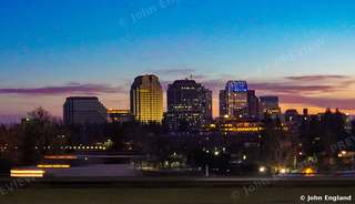 Sacramento Skyline at Dusk, Golden Glow – Downtown Sacramento skyline at dusk, Sacramento, CA. Feb 2021. John England.