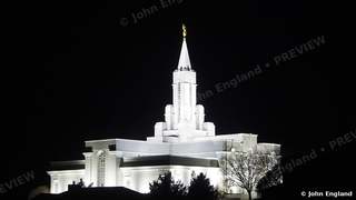 Temple Lit at Night – Temple lit at night, Nov 2022.